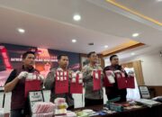 Ungkap Jaringan Narkoba, Polres Kukar Amankan 1,4 Kilogram Sabu dan Tiga Tersangka